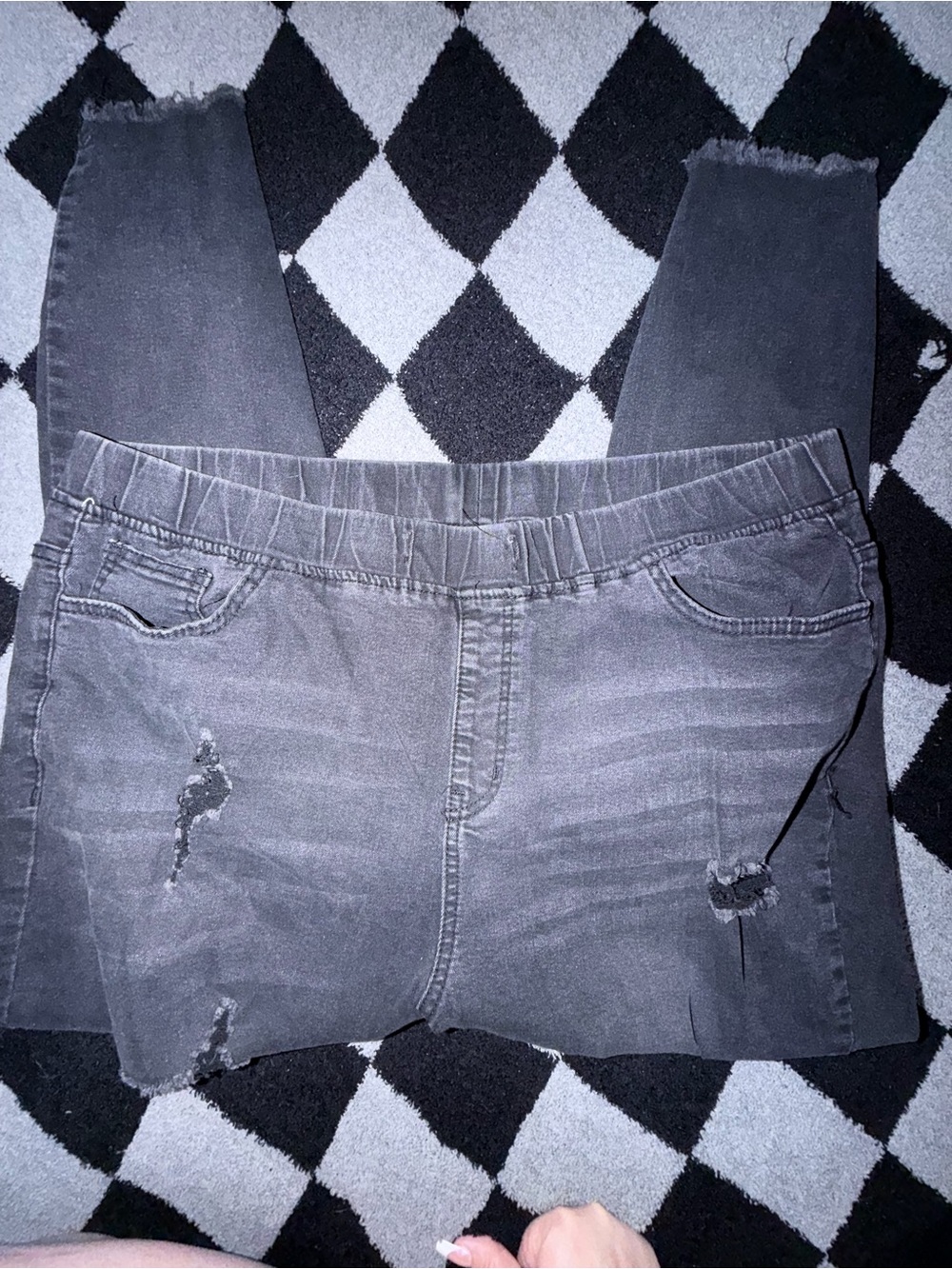 SHEIN Black Distressed Stretch Jeggings